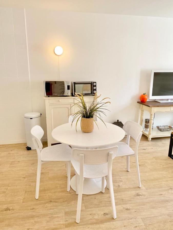 Appartement Elegant Avec Vue Sur Le Port Saint-Martin-de-Ré Exterior foto