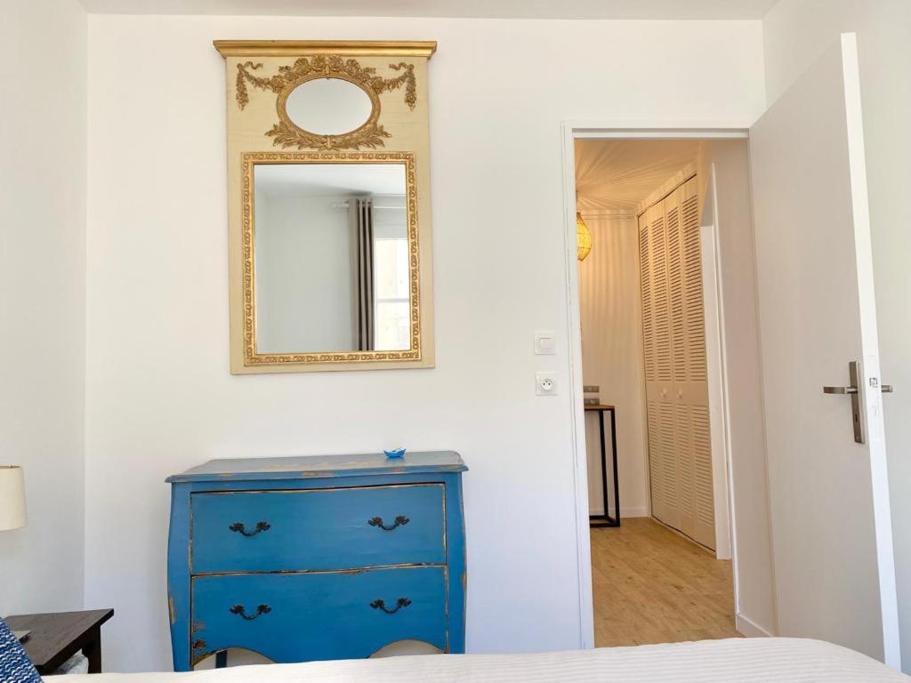 Appartement Elegant Avec Vue Sur Le Port Saint-Martin-de-Ré Exterior foto